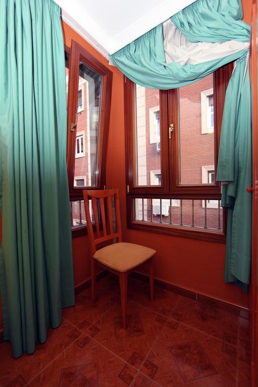 Hostal Victoria Málaga Rum bild