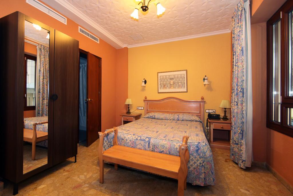 Hostal Victoria Málaga Rum bild