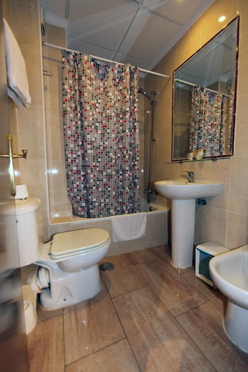 Hostal Victoria Málaga Rum bild