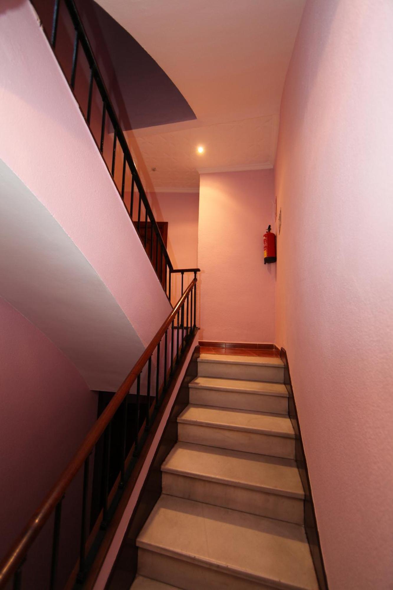 Hostal Victoria Málaga Exteriör bild
